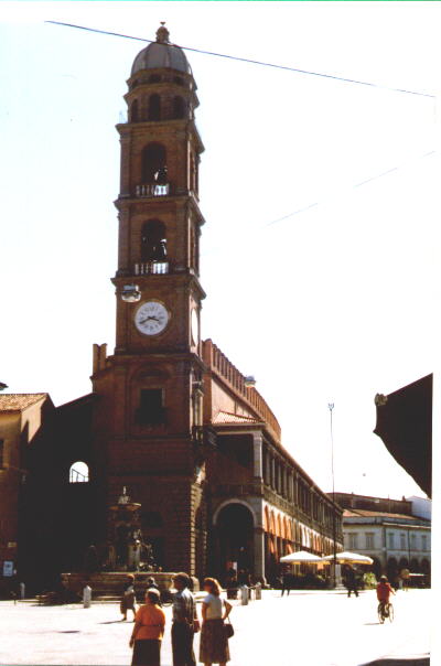 tour4.jpg (29367 bytes)